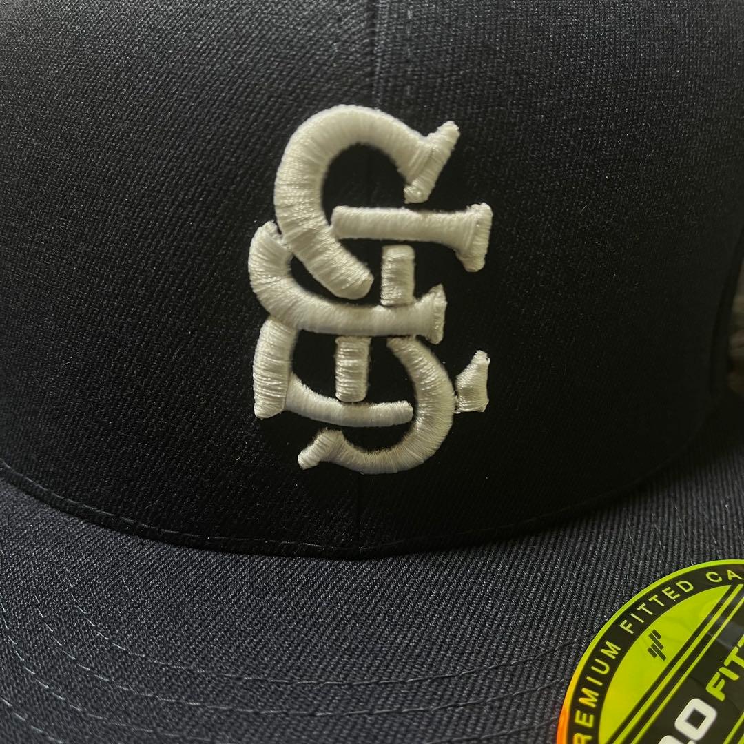 九月八日　キャップ　ネイビー　S/Mサイズ　コブクロ　黒田俊介　タウン誌付き