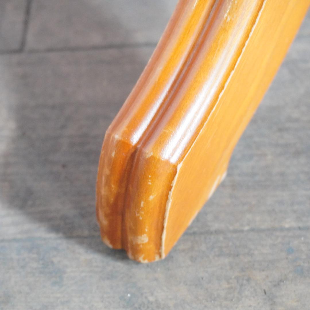 Daniel/横浜ダニエル Leona/レオナ 特注 ラウンドサイドテーブル