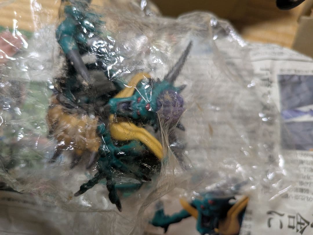 まとめてドラクエソフビ90体ほど、おまけで勇者と仲間その他キャラクター、