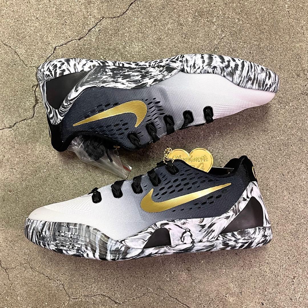 スニーカー Nike Kobe 9 EM Low Mambacita (GS) 25cm