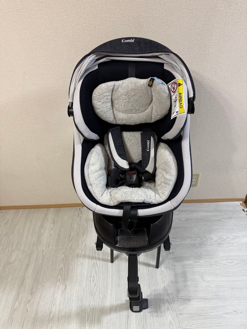 【美品】コンビ　クルムーヴスマート ISOFIX エッグショック JK-600