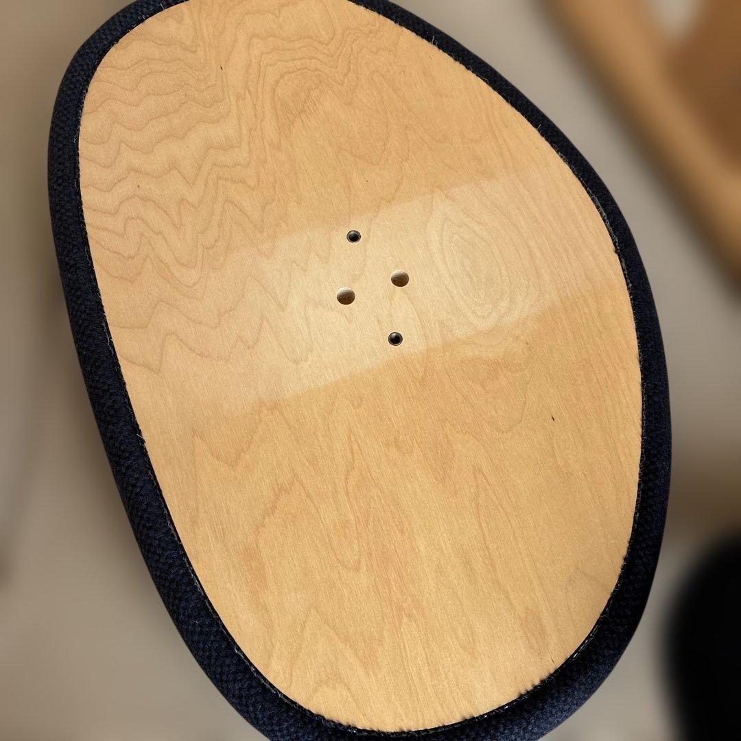 Rybo社 バランスチェア・イージー