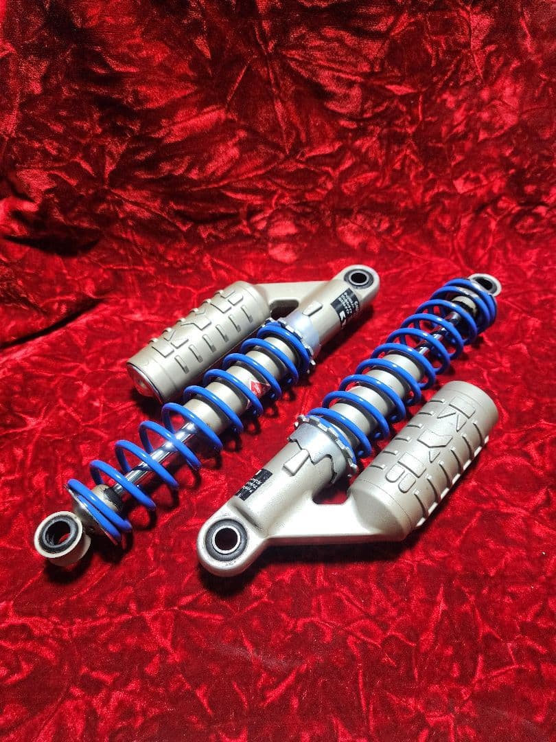 カヤバ　別体タンク　リアショック　ガスショック　kayaba