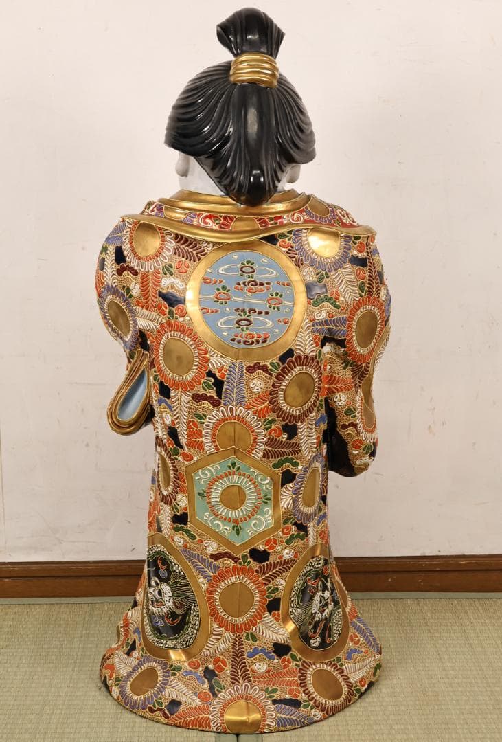 九谷焼 八幡窯 色絵金彩龍図　お多福 像　お福　置物　高さ約77cm　BK67