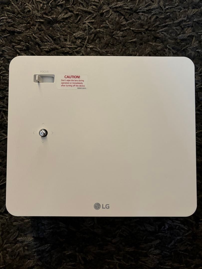 美品LG CineBeam PF610P HD スマートポータブルプロジェクター