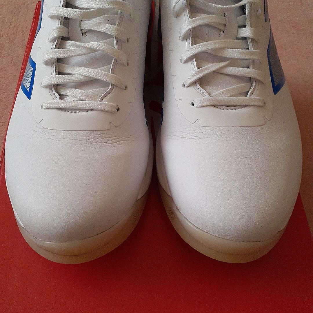 【美品】ニューバランス ゴルフシューズ ２８.０