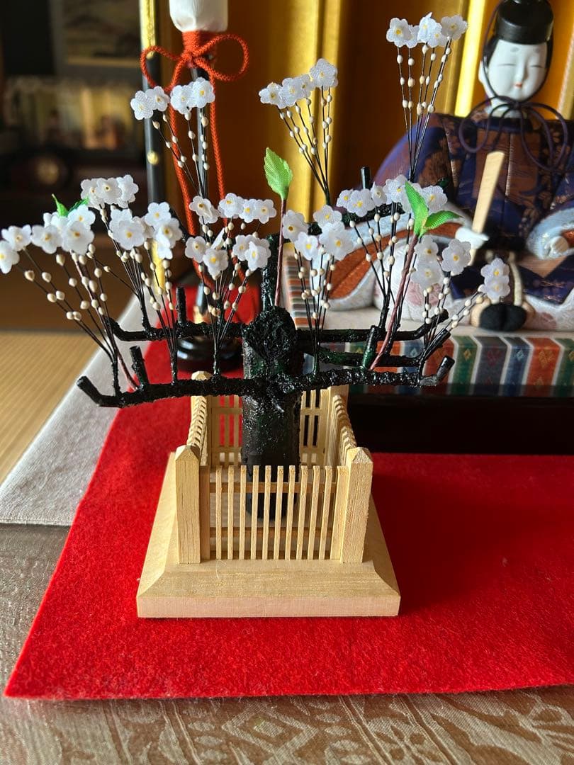 雛飾り　木目込み人形