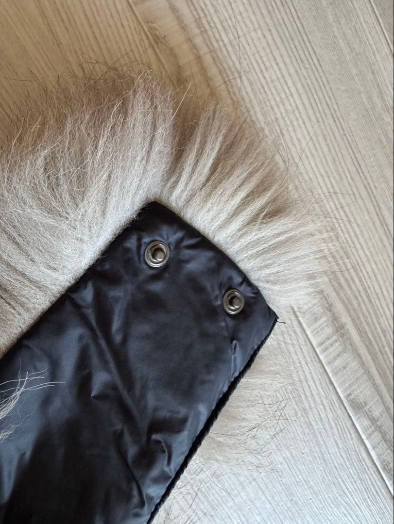 モンクレール　リアルファー