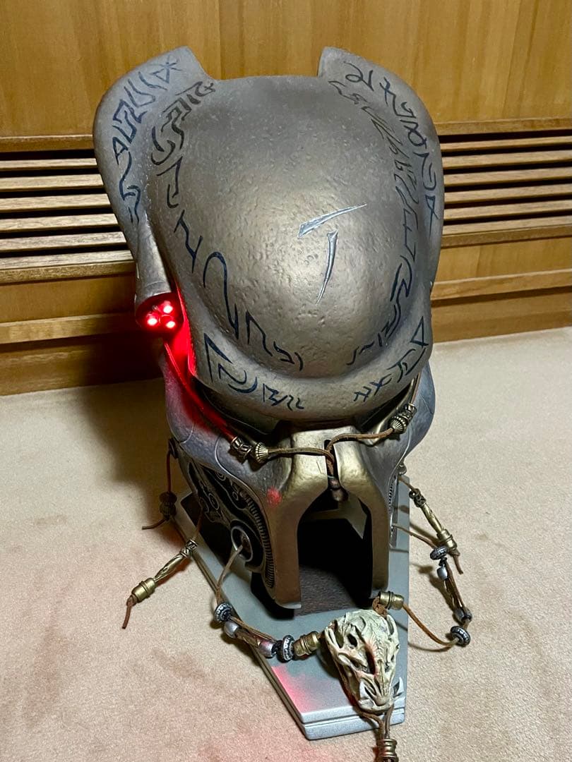 Sideshow エルダープレデター マスク1/1 プロップレプリカ