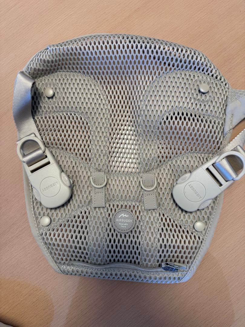 美品☆エアバギー抱っこ紐