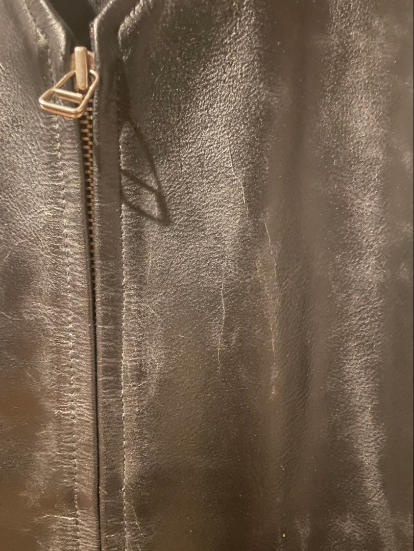 AVIREX USA ブラック革ベスト