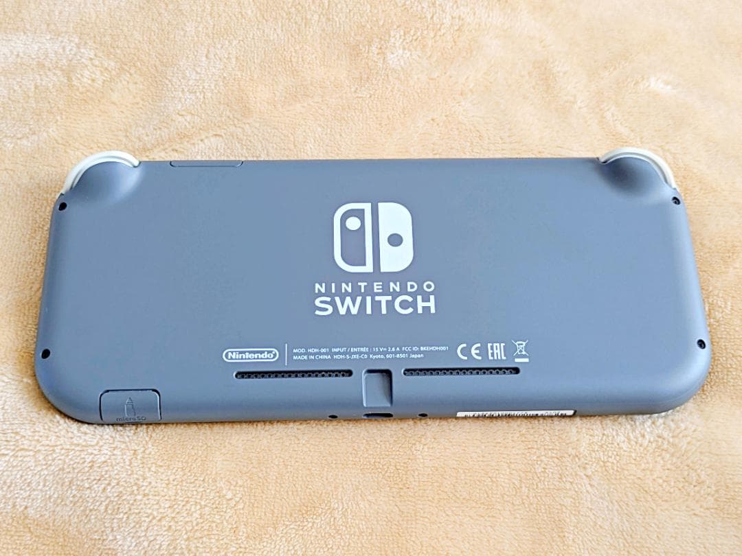 『Nintendo Switch Liteグレー』ケース+128GBメモリカード