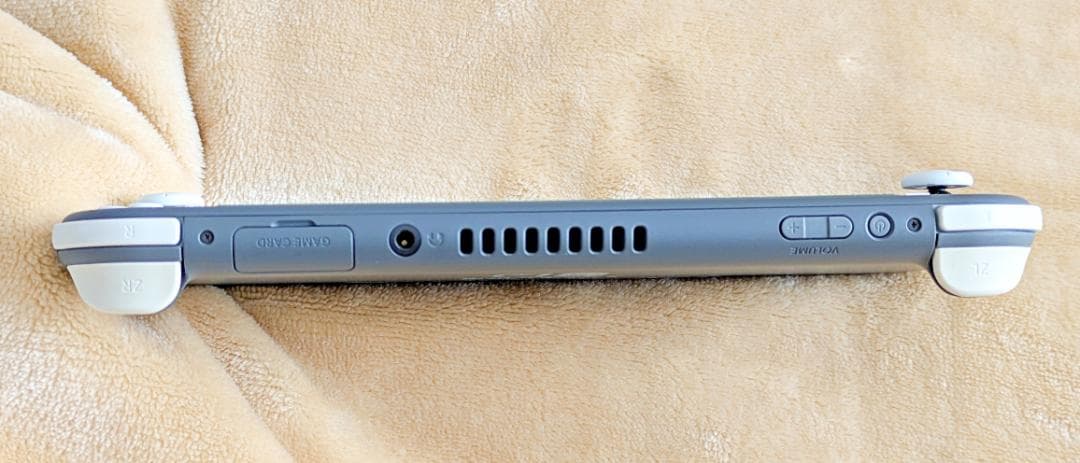 『Nintendo Switch Liteグレー』ケース+128GBメモリカード