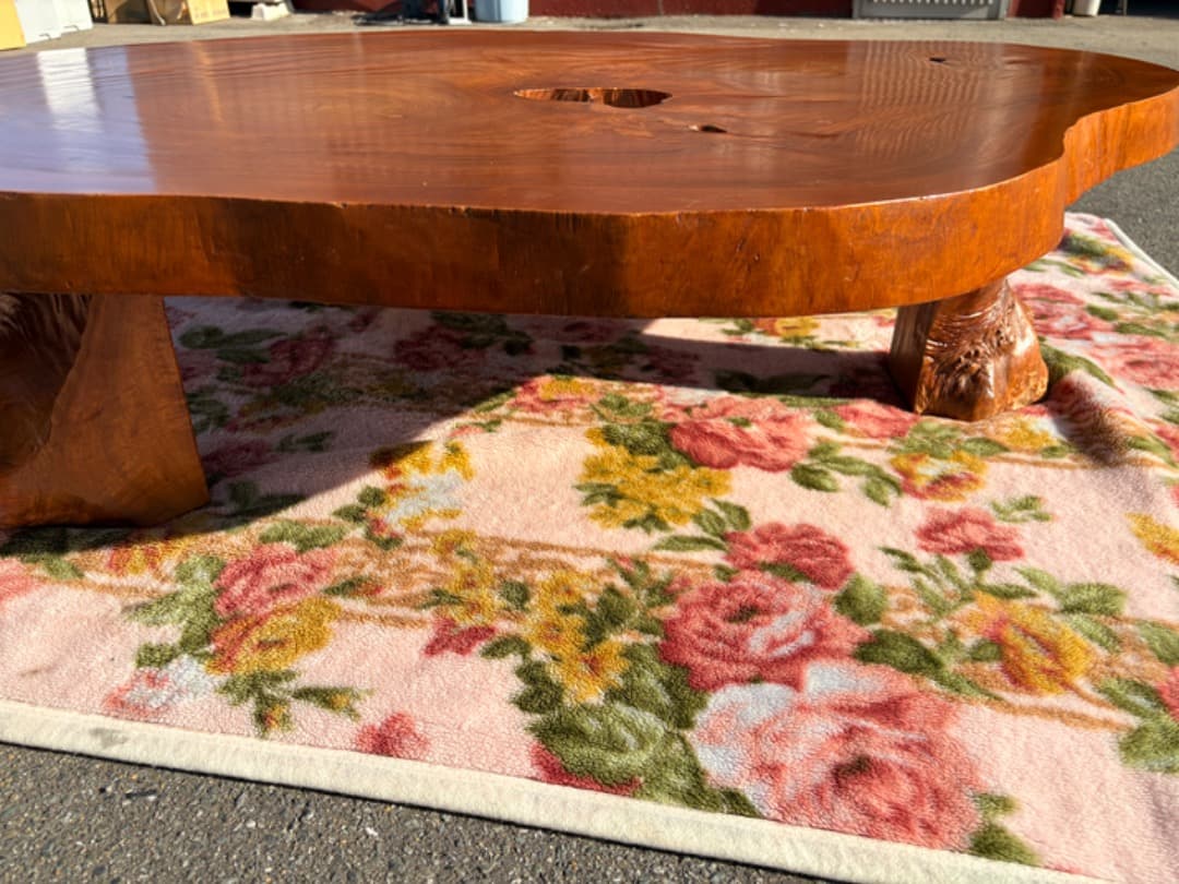 天然木　ローテーブル　センターテーブル　一枚板　無垢材　座卓　瘤脚