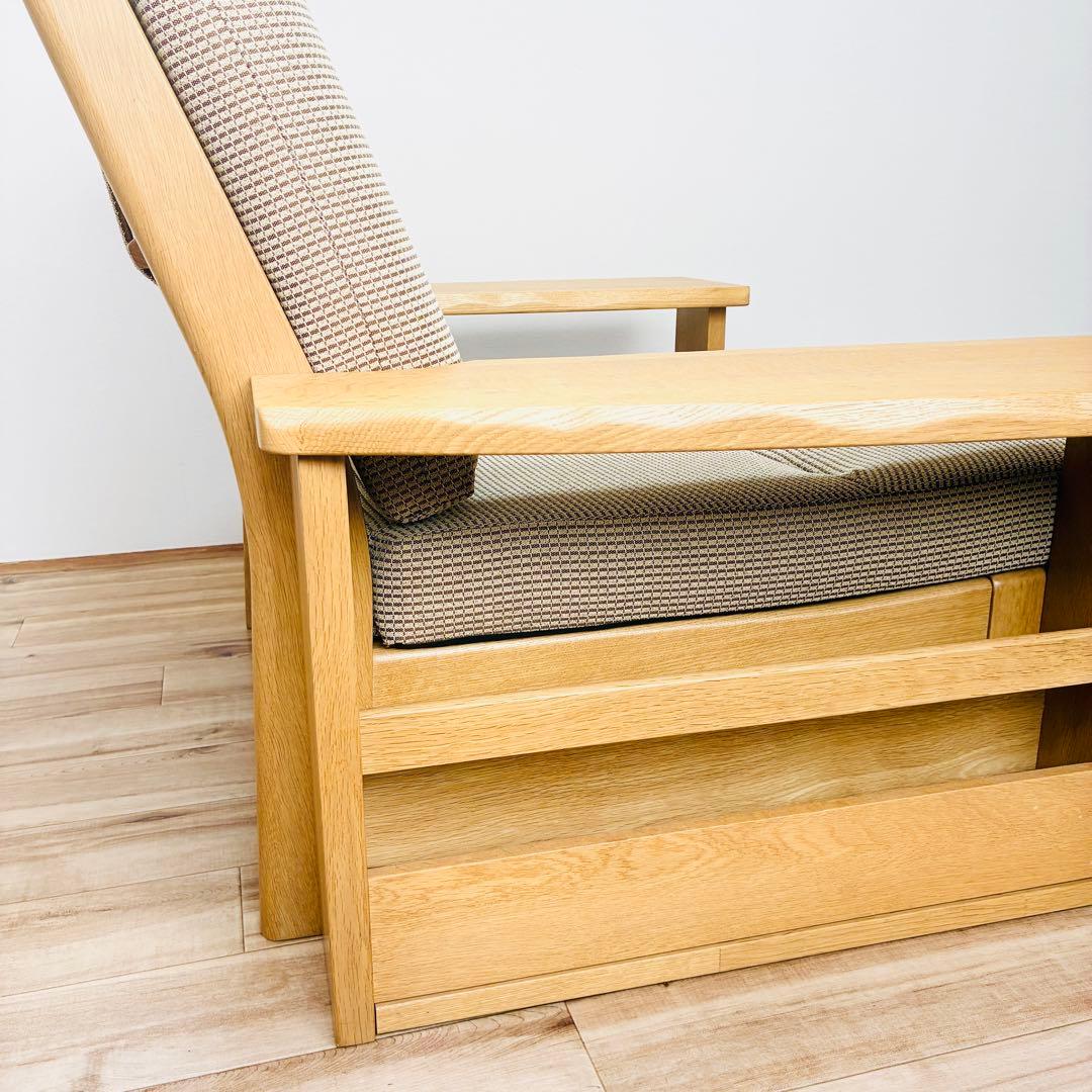 希少　ibata　イバタインテリア　一人掛け　ソファ　木製　マガジンラック付き