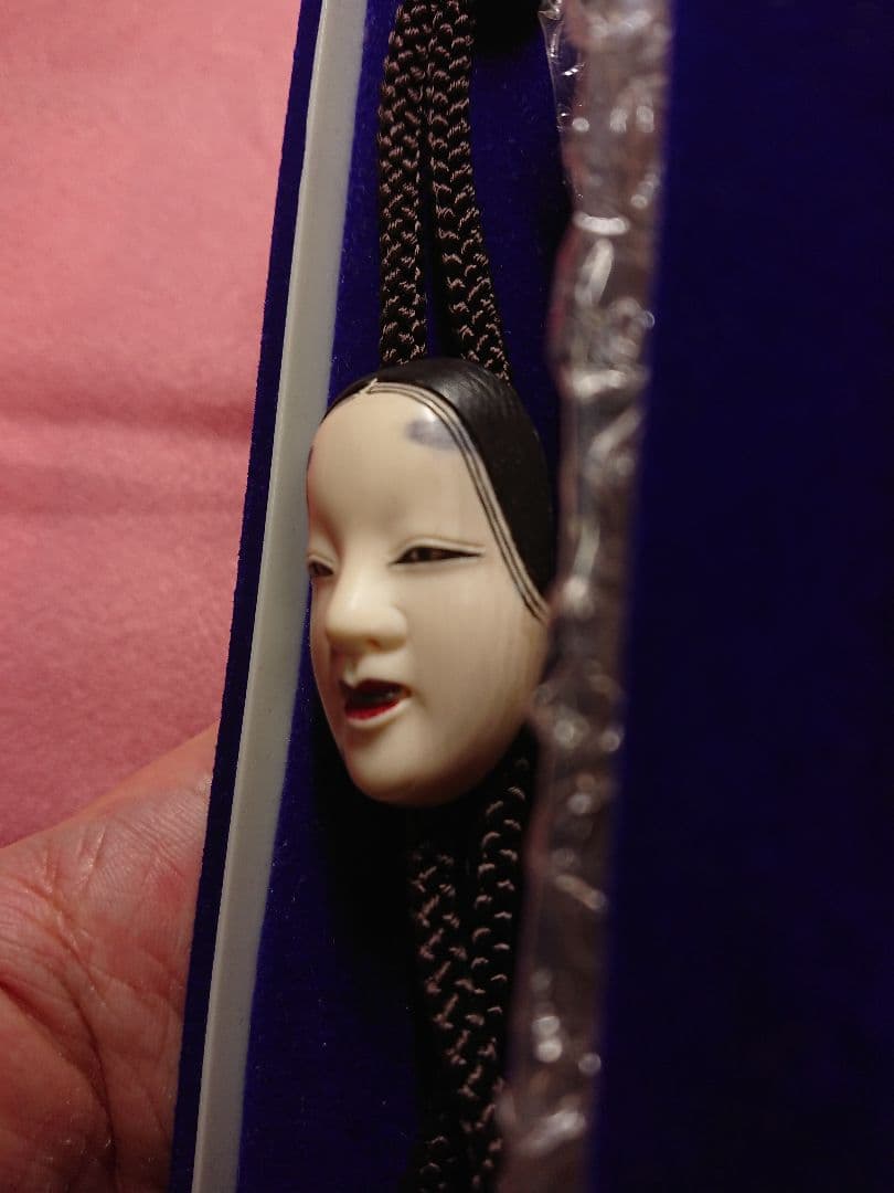 おかめ 根付 ループタイ 天然素材 彫刻 アンティーク 工芸品　未使用