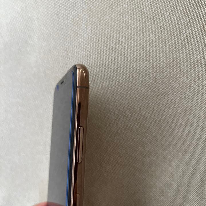 Apple iPhone Xs 美品