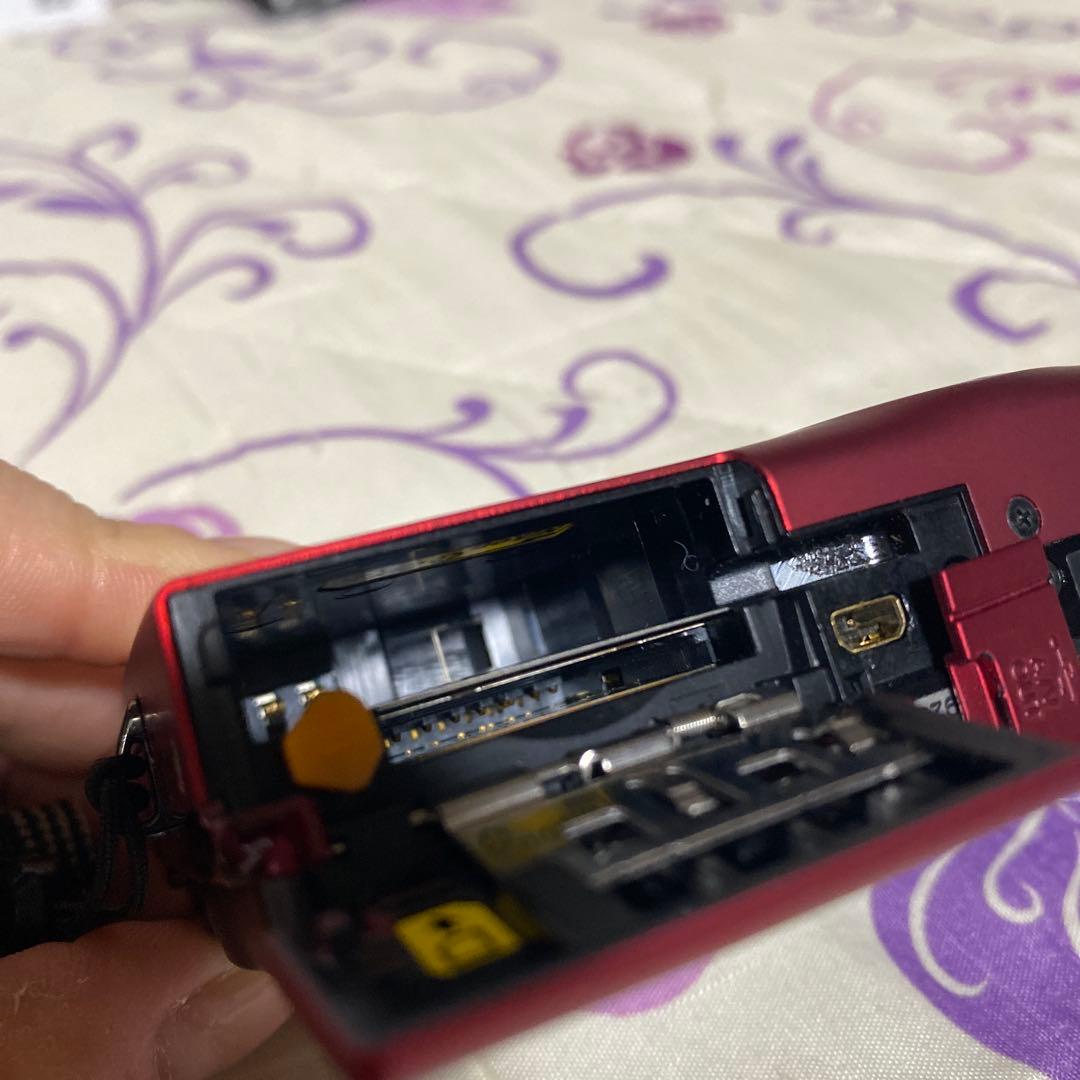 Nikon COOLPIX S6200 レッド♢説明書&充電アダプター付き