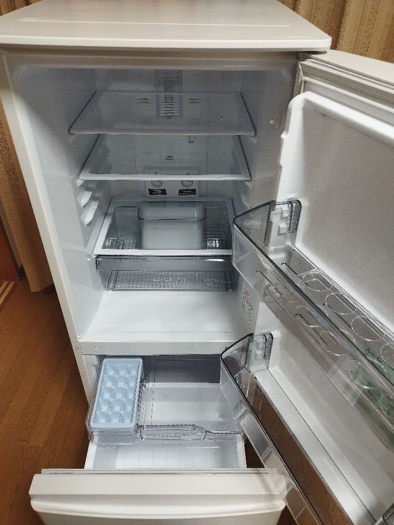 【送料込み】【極美品】三菱 冷凍冷蔵庫 MR-P15G-W