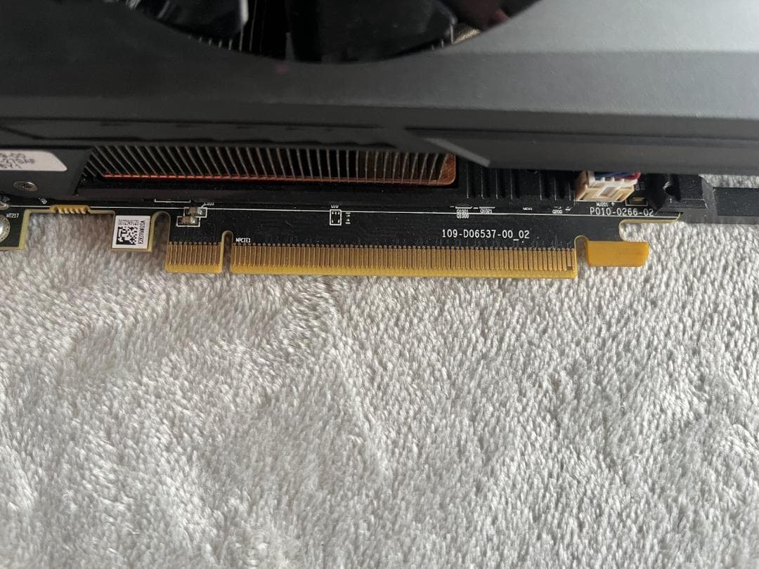 m*o様 グラボ Radeon RX Vega 56 Sapphire Puls