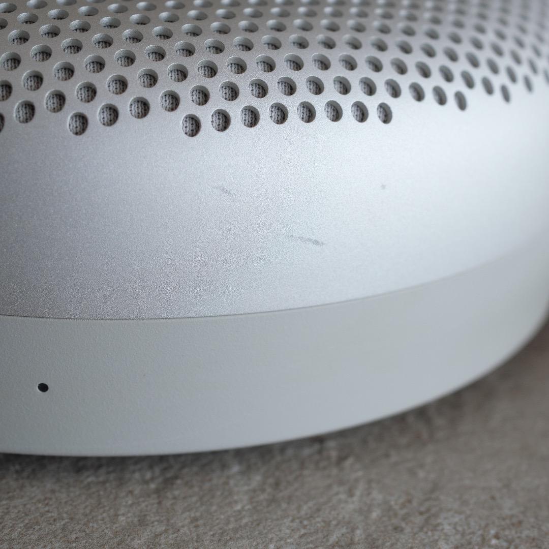 Bang&Olufsen Beoplay A1 Bluetoothスピーカー