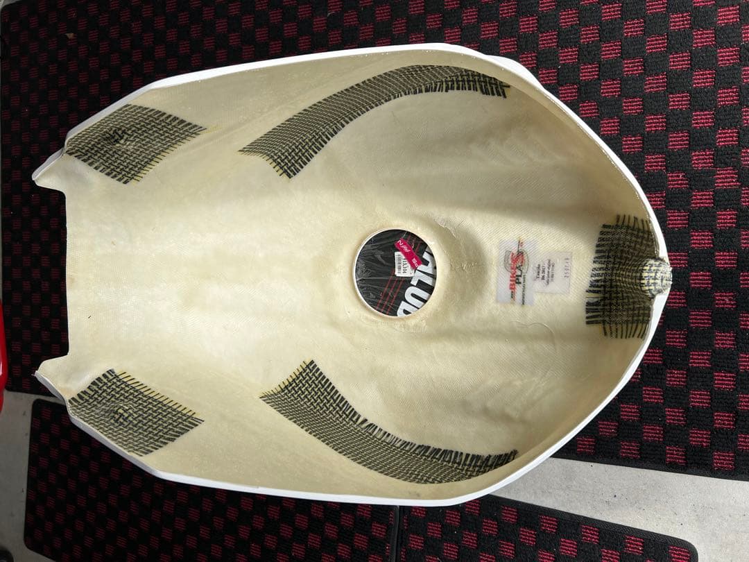 YZF-R6 フルタンクカバー 17~（BN6）