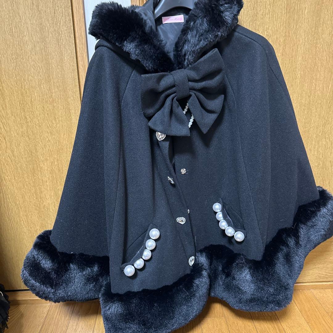 Mars リボン付きボリュームファーフードケープコート マーズ ポンチョ