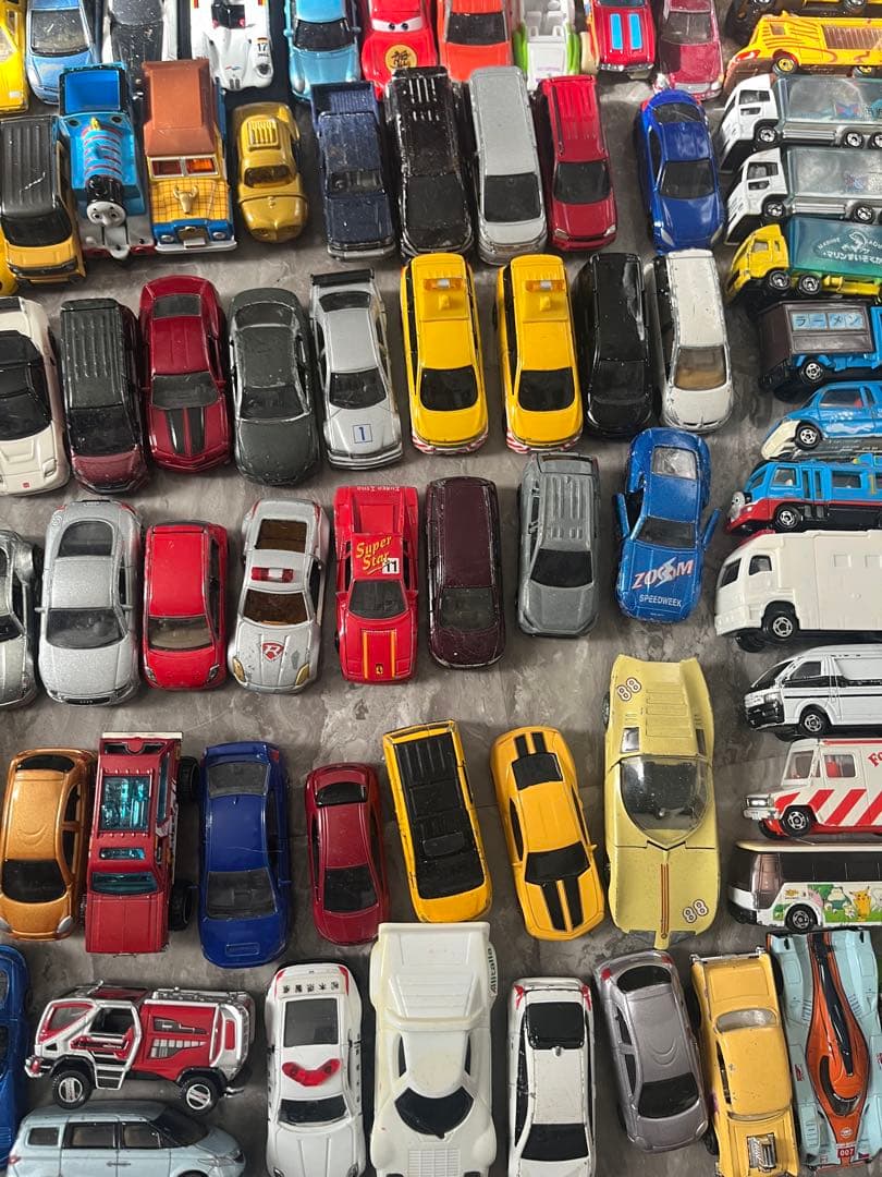 最安値　希少　日本製　トミカ　まとめ売り　BMW　フェラーリ　など　バラ売り✖