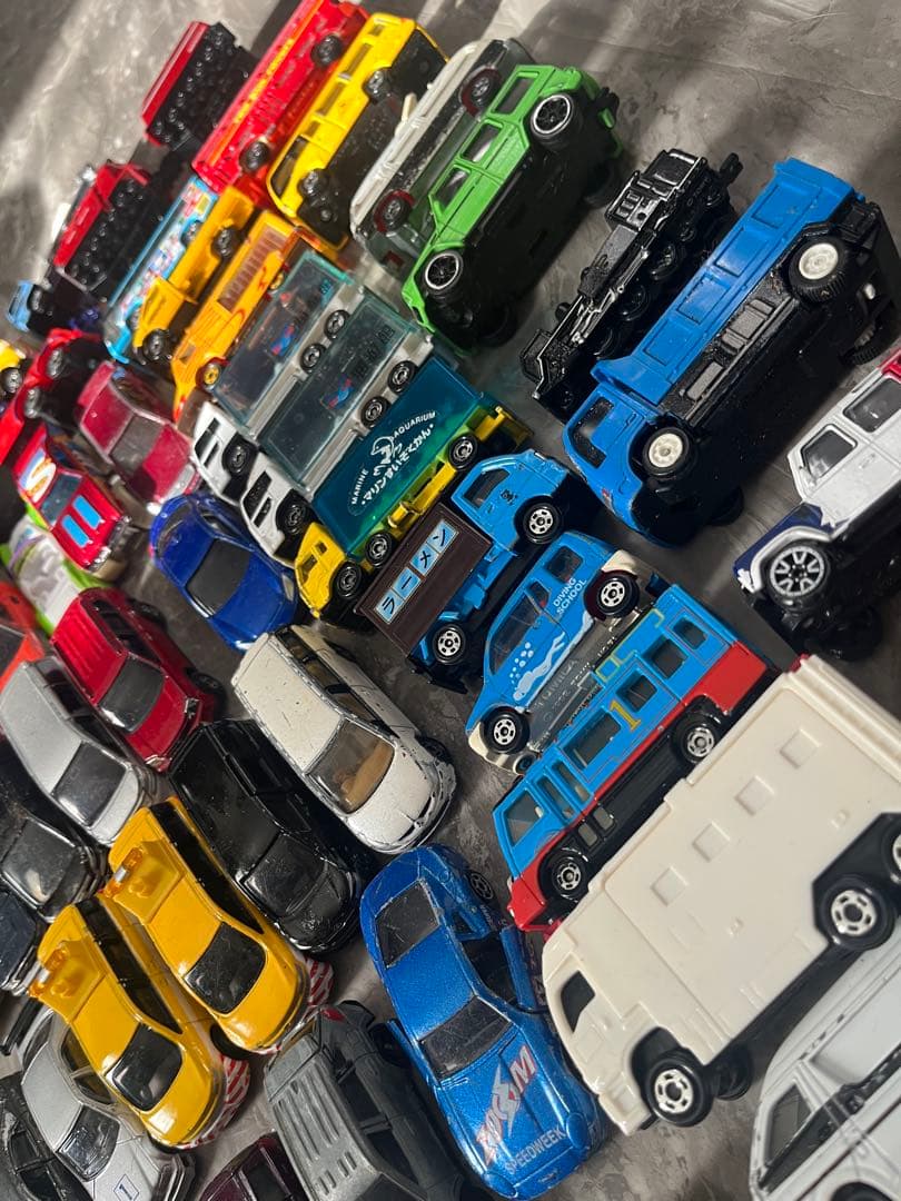 最安値　希少　日本製　トミカ　まとめ売り　BMW　フェラーリ　など　バラ売り✖