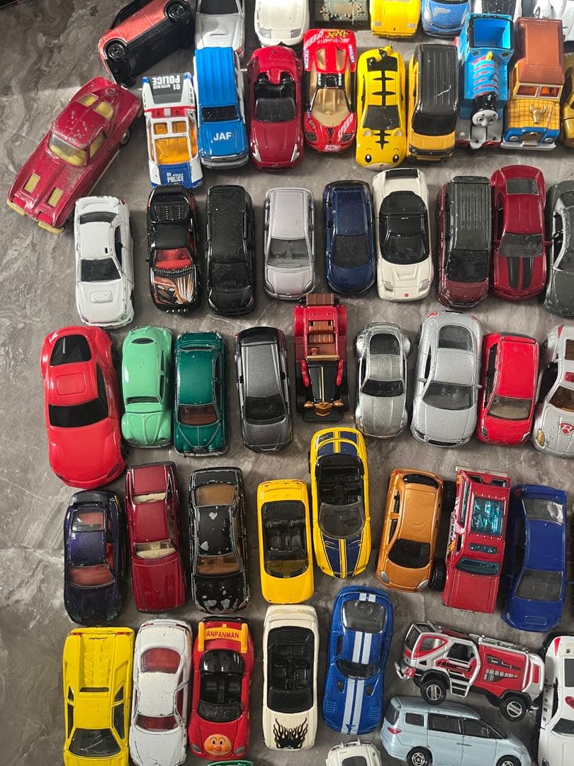 最安値　希少　日本製　トミカ　まとめ売り　BMW　フェラーリ　など　バラ売り✖