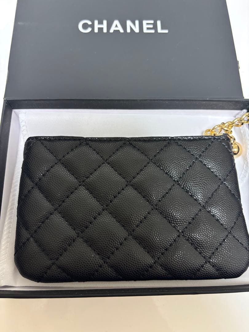 CHANEL ブラック ケース　ノベルティ