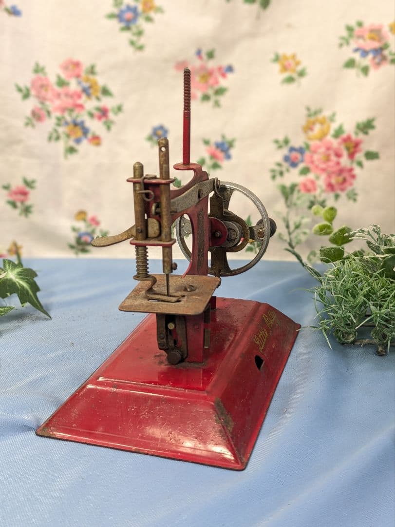 イギリス アンティーク LittleBetty トイミシン ミニミシン