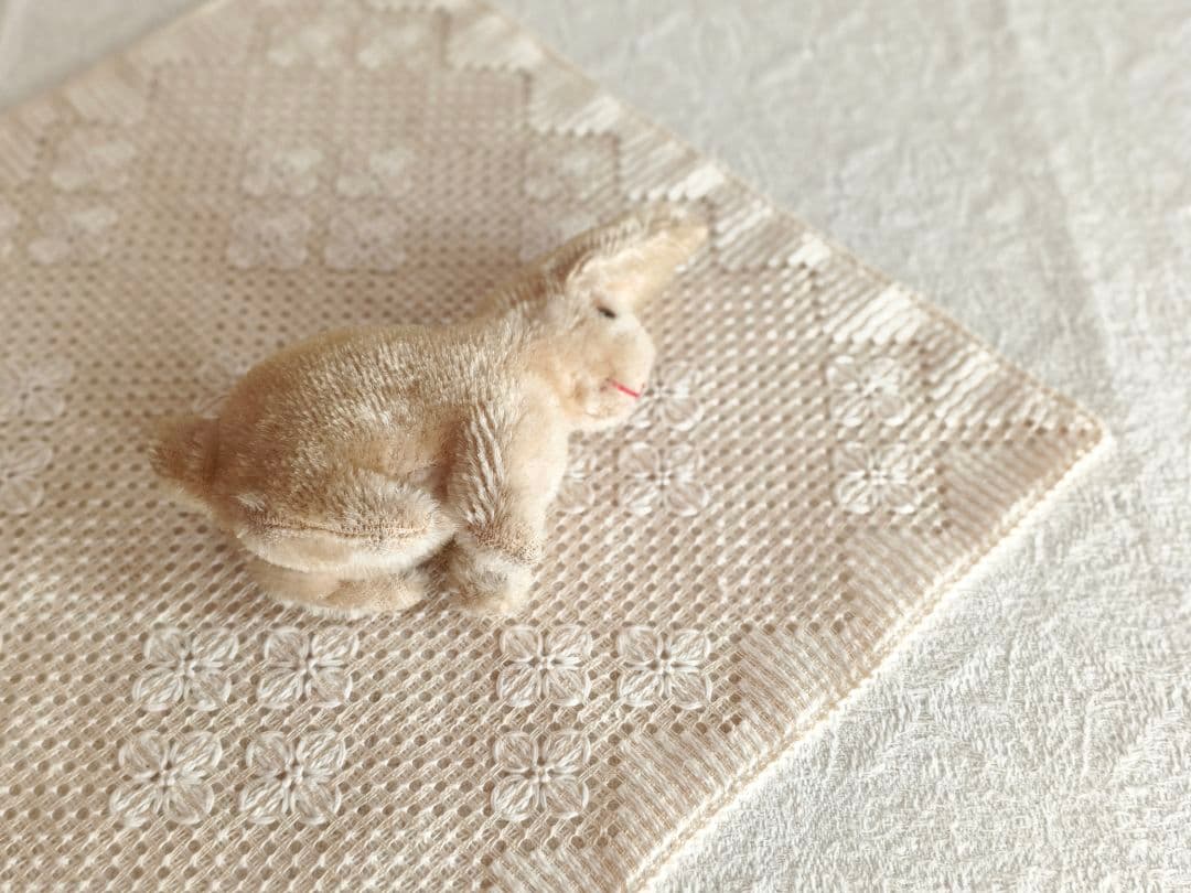 * antique rabbit ୨୧ フォルムの可愛い ウサギさん
