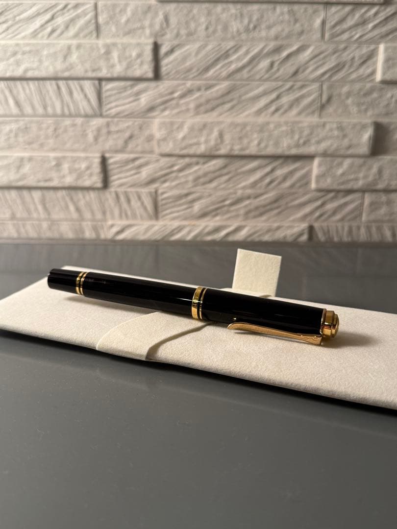 ペリカン　ローラーボールペン　スーべレーン　R400