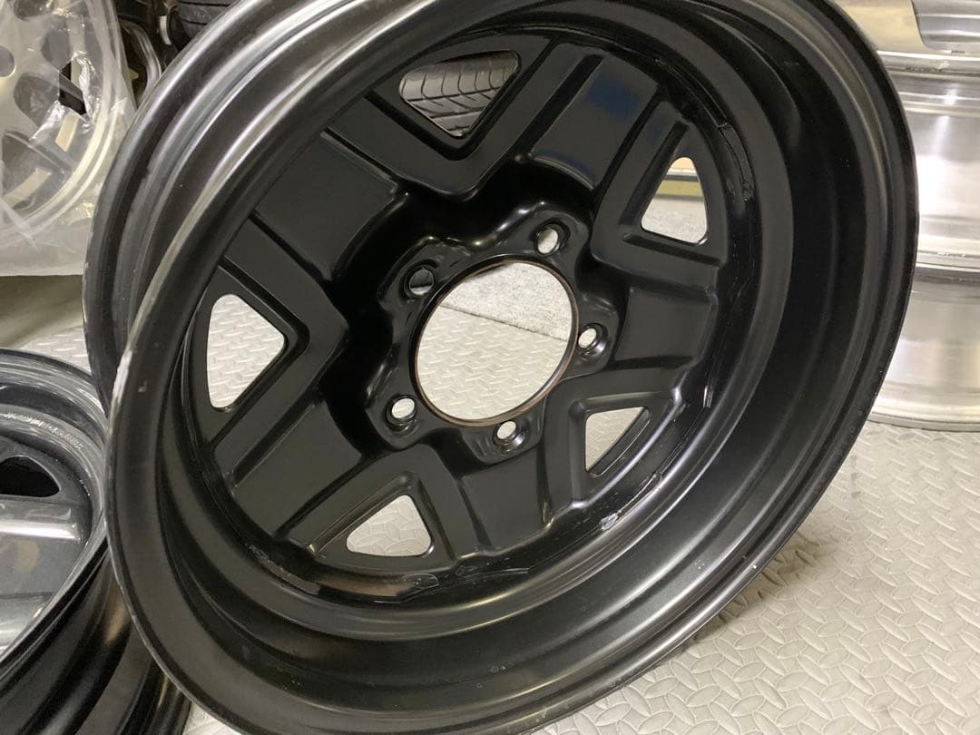 新車外し⭐︎ジムニー　JB64 JB23 送料無料　16インチ