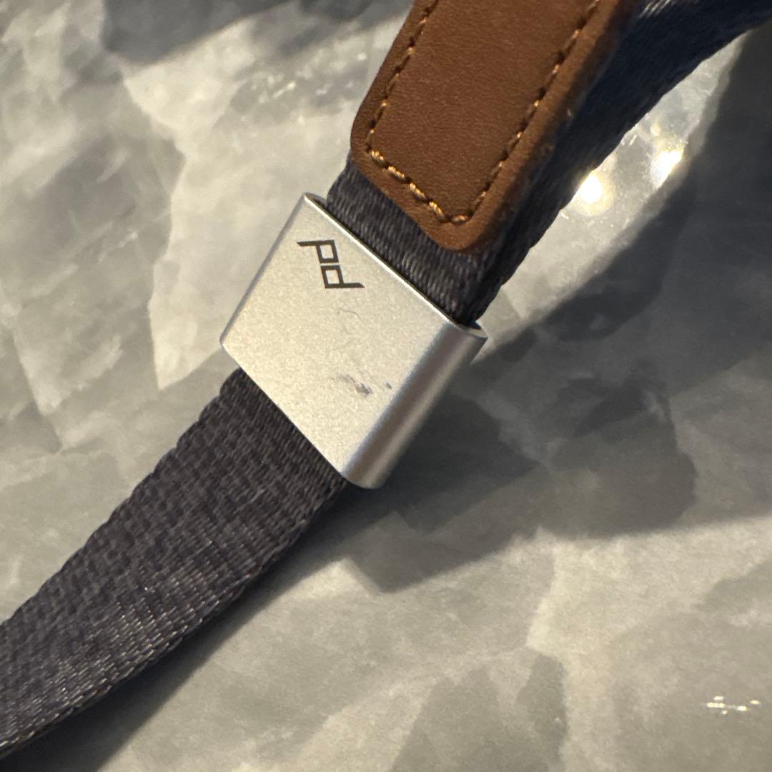 Nikon FE本体＋【おまけ】ピークデザイン バンドストラップ