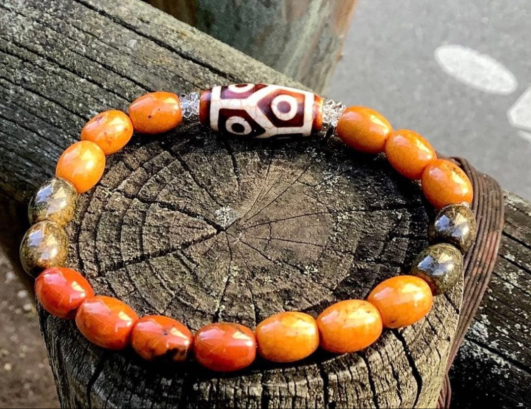 ✳️台湾上肯製　亀甲赤龍紋天珠*赤龍紋天珠玉*奈留島水晶　本物瑪瑙　鑑別書付‼️