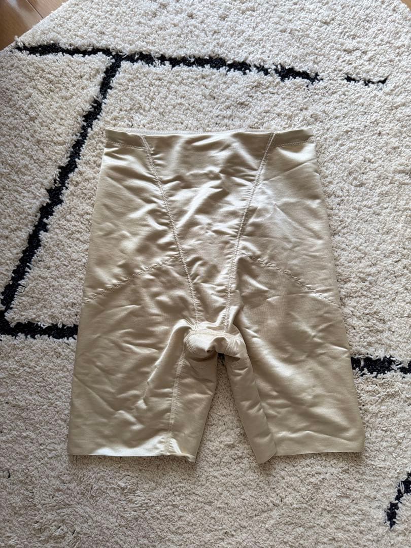 ブライダルボーテ　ビスチェ＆ガードル