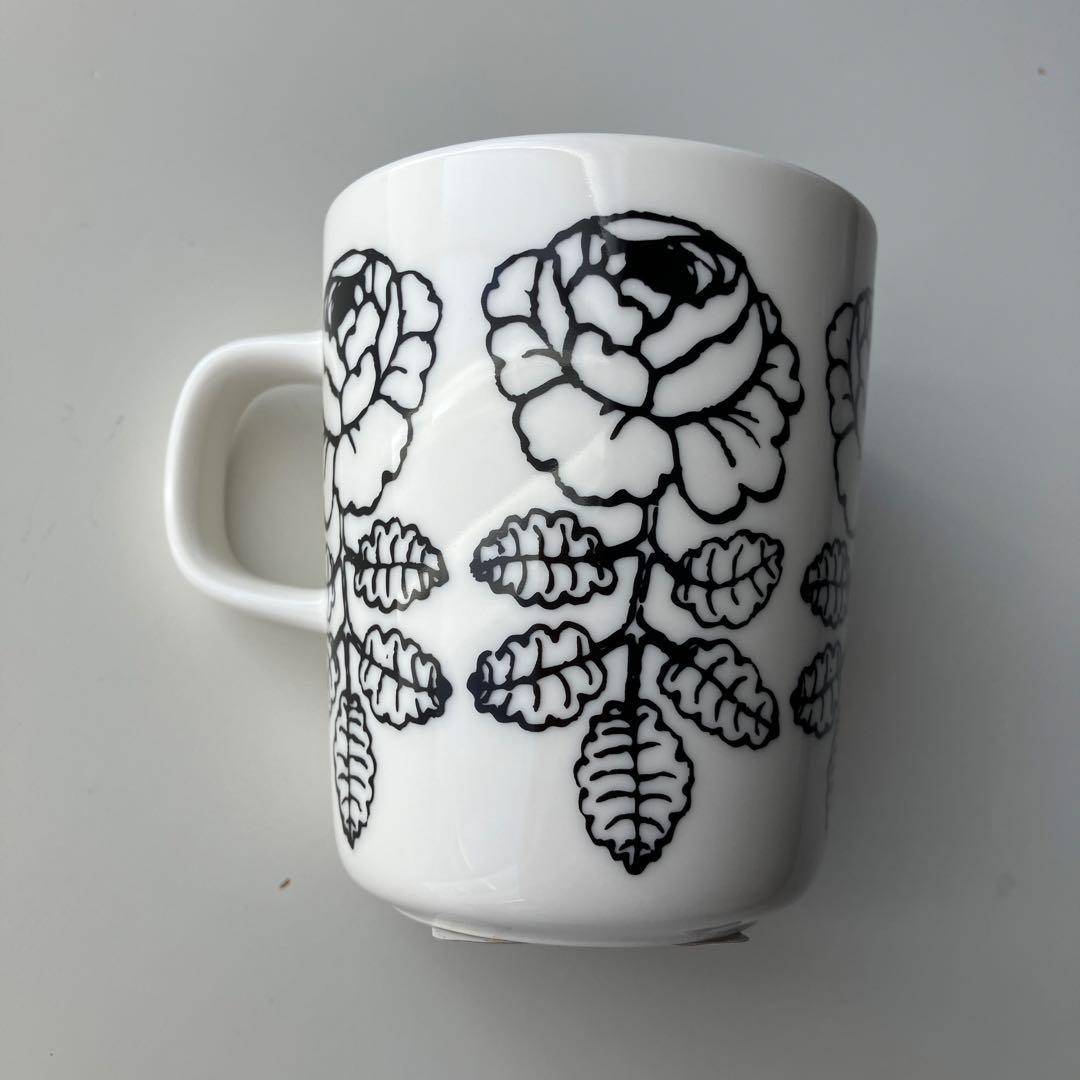 ブラック　ヴィヒキルース　マグ　プレート　ボウル　マリメッコ　VIHKIRUUS