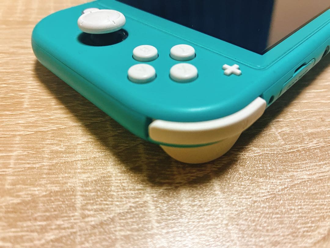 【美品】Nintendo Switch Lite ターコイズ 公式ケース付き