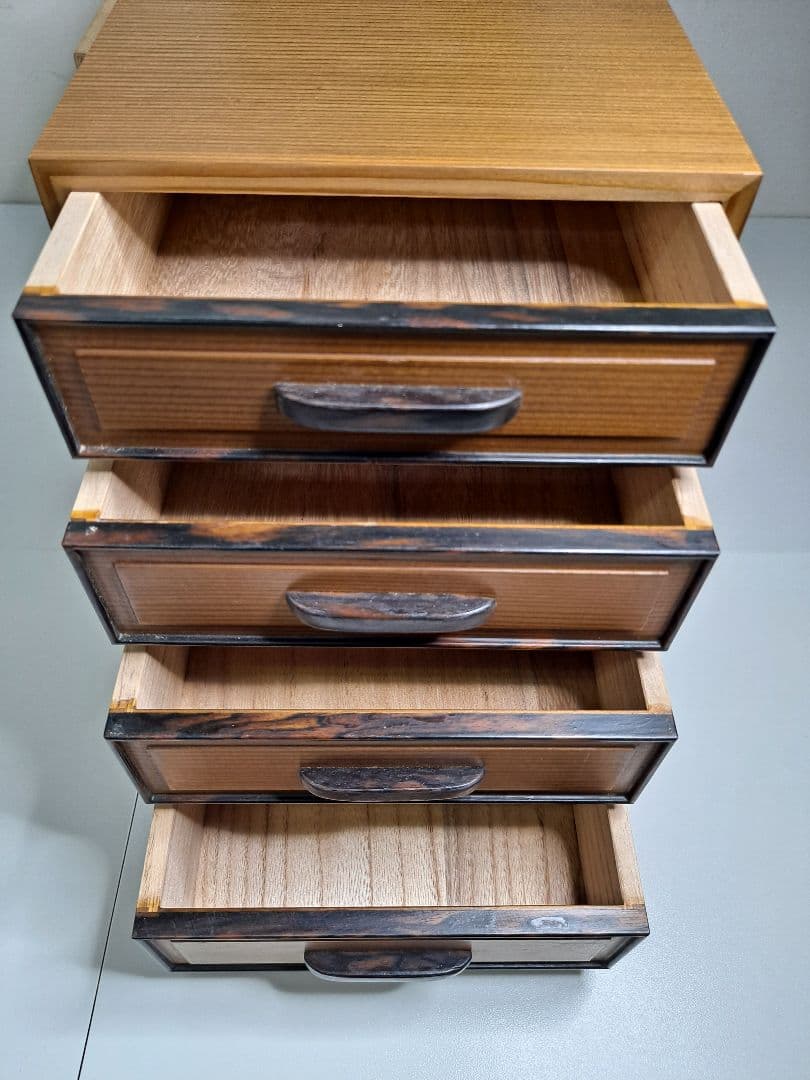 秋田杉 箱 引出し 木製工芸品 小さな和箪笥 4段ひきだし