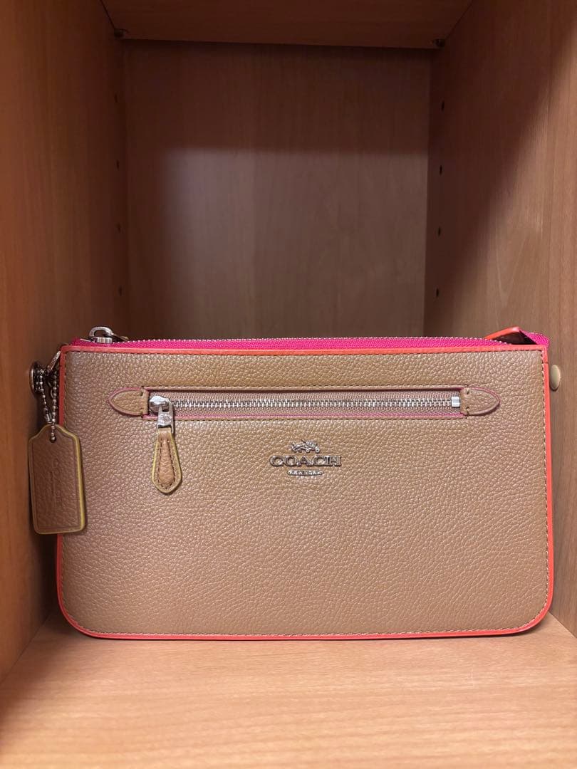 COACH ベージュ ピンク ショルダーバッグ、ハンドバッグ