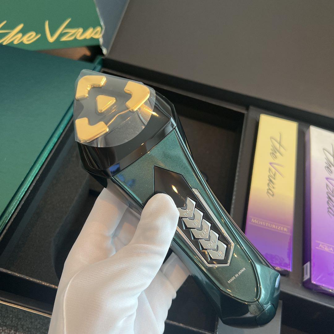 theVzusa(メデューサ) 美顔器 フルセット
