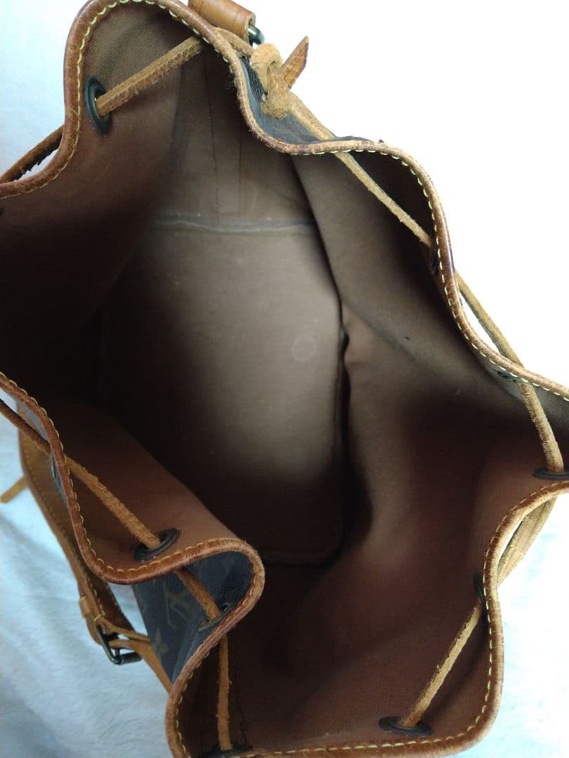 【本日限定セール】Louis Vuitton モノグラム ショルダーバッグ