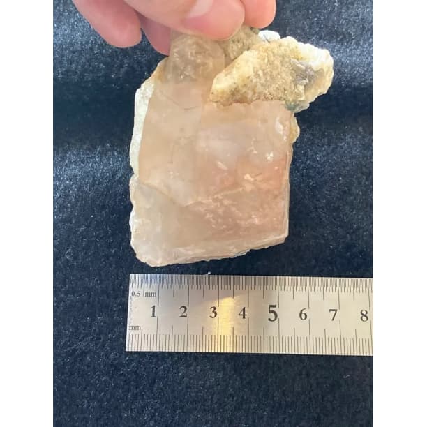 フローライト ピンクフローライト 母岩付き 大型結晶 天然石 パワーストーン