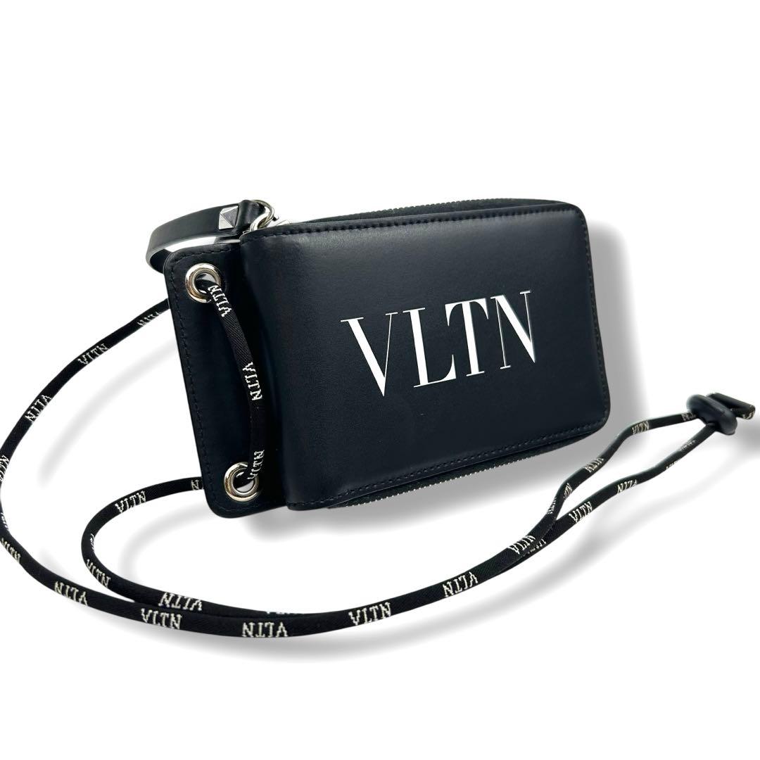 ヴァレンティノ ネックストラップウォレット　VLTN ショルダーバッグ 財布