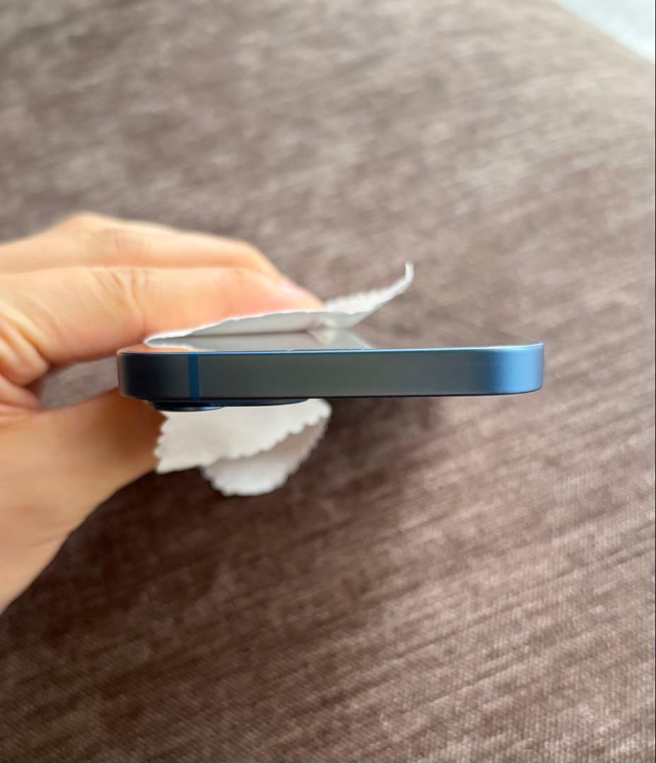 【美品】iPhone13 ブルー 本体 Apple