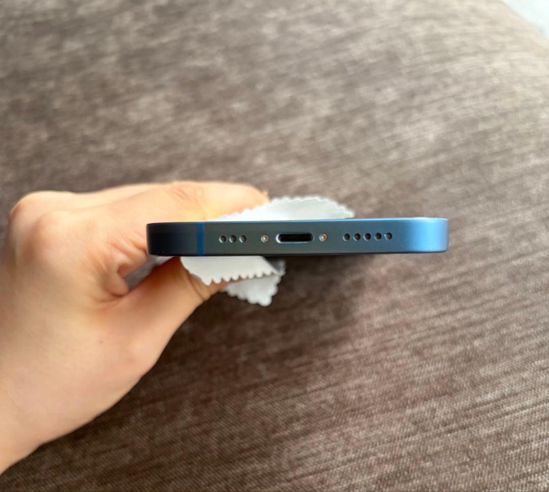 【美品】iPhone13 ブルー 本体 Apple