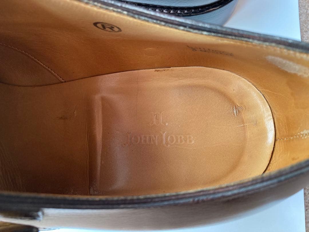 bi様　 ジョンロブ ウィリアム UK8EE 保存袋付