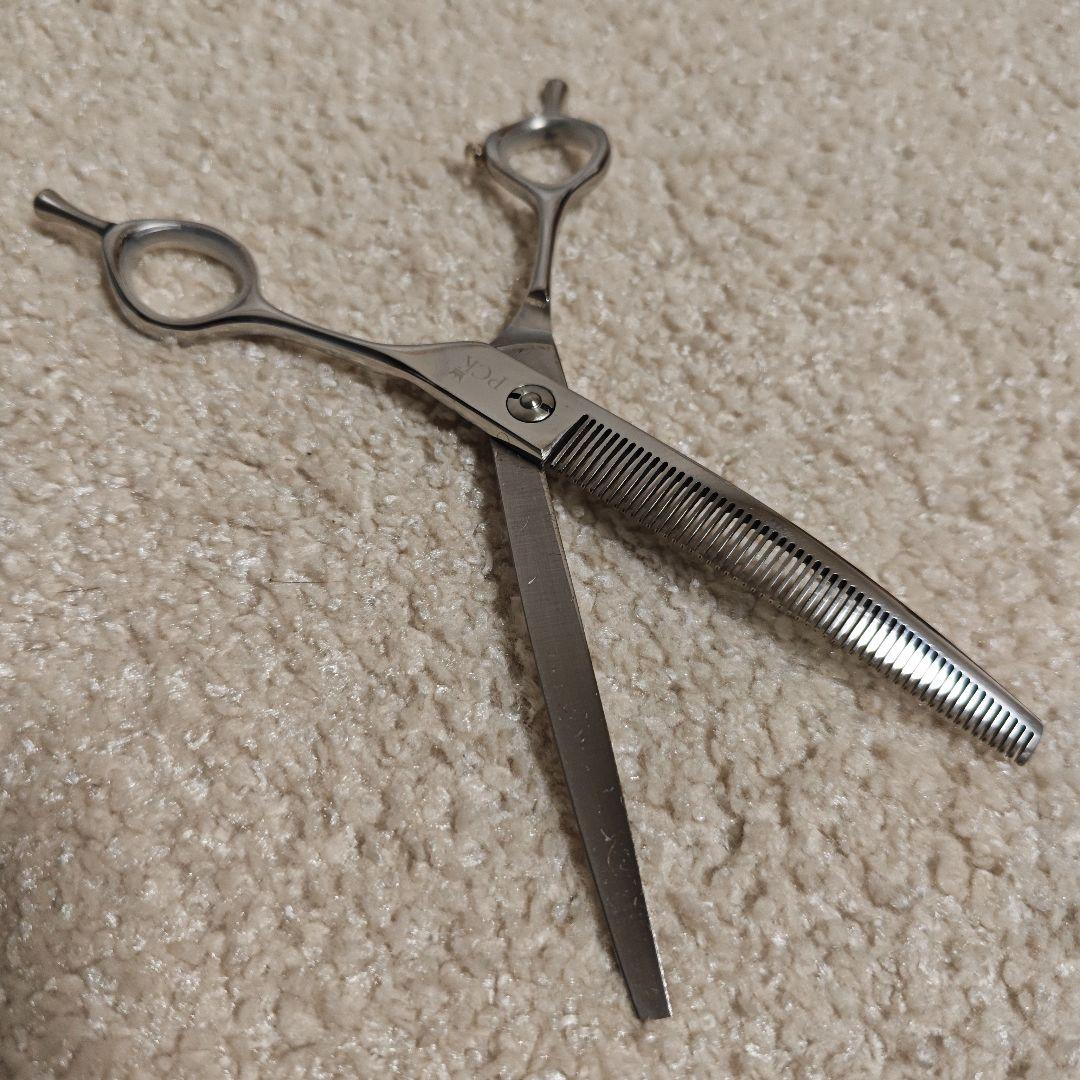 PCK カーブせニングシザー　7インチ　トリミングシザー